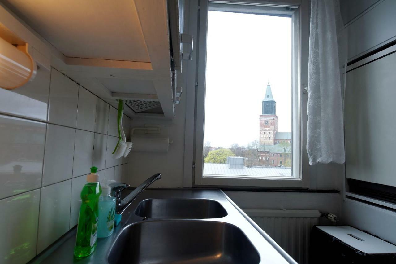 Cozy Apartment Near Turku Cathedral Church Exterior photo